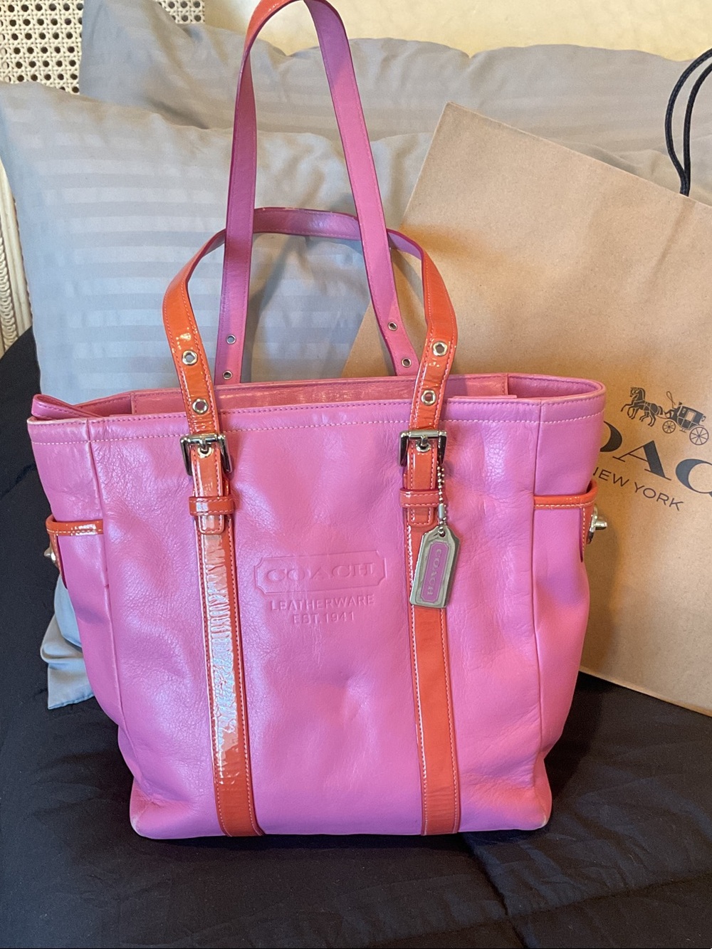 Coach Pink Leather Lunch Gallery Tote L040